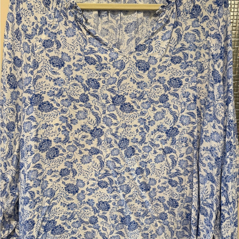 Old Navy Blue Floral Women's Blouse